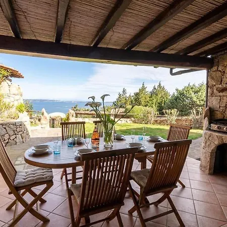 Casa Vista Mare In Costa Smeralda וילה